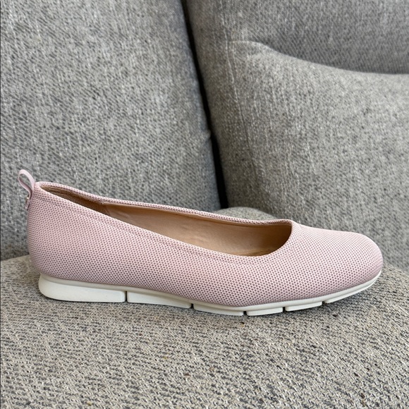 Dr. Scholl’s Wide Women's Timeless Slip On Flat in Blush Pink Knit Fabric - Picture 14 of 16